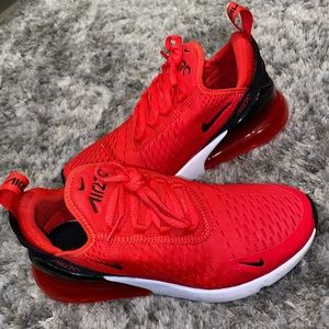 Nike air max’s 270